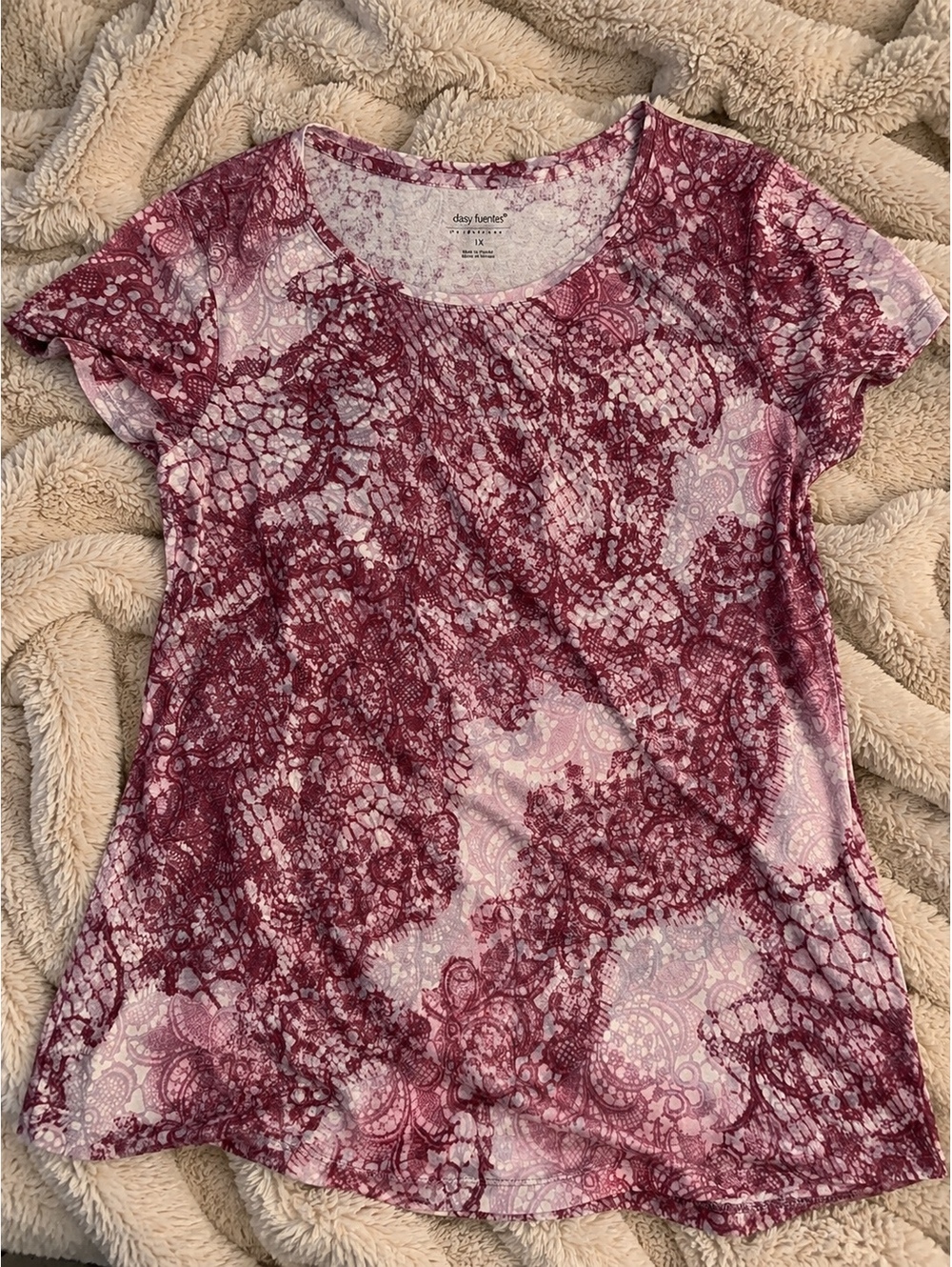Daisy Fuentes Women's Short Sleeve T-Shirt Size 1X